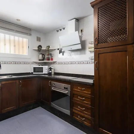 Apartamento Playa Vistamar Estepona