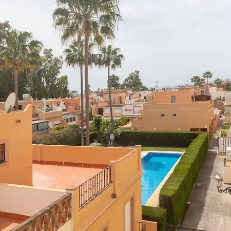 Playa Vistamar Apartment *